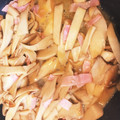 りあしりゅママ's cooksnap of when they made 簡単！エリンギとベーコンのバター醤油炒め.