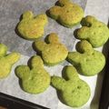 おはな＊ぼう's cooksnap of when they made ほうれん草の型抜きクッキー☆.