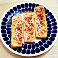 YUZVIO's cooksnap of when they made 桜エビとカニカマで♡タイ風エビトースト.