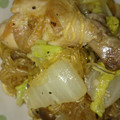 ＳＫＴｍａｍａ's cooksnap of when they made 手羽元と白菜と春雨の炒め煮.