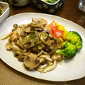 文蔵子's cooksnap of when they made ポークソテー＊きのこのアヒージョソース.