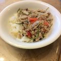 なのテク's cooksnap of when they made お手軽タイ飯♪ラープ・ムゥの挽肉かけご飯.