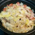 麻's cooksnap of when they made 簡単♪野菜たっぷりコンソメ鍋.