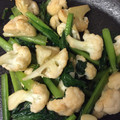 ぽにちゅー's cooksnap of when they made カリフラワーと小松菜のマヨネーズ炒め.