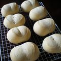 ちばと's cooksnap of when they made 自家製天然酵母でシンプルな丸パン.