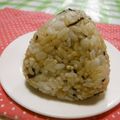赤い電話's cooksnap of when they made ゴマ塩昆布おにぎり.