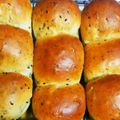 のぶよっしー's cooksnap of when they made さつまいものふわふわ＊ちぎりパン.