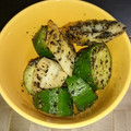 なおつん0802's cooksnap of when they made 簡単副菜♪きゅうりと竹輪のごま和え.