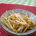 赤い電話's cooksnap of when they made 弁当用！もやしの豆板醤炒め.