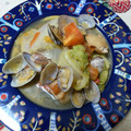 夏の白いワンコ♪'s cooksnap of when they made 鶏肉とあさりの蒸し煮.
