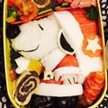 なむい's cooksnap of when they made キャラ弁☆スヌーピーサンタのクリスマス.