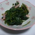 ナウちゃん's cooksnap of when they made ほうれん草とベーコンのシンプル炒め.
