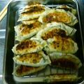 komco's cooksnap of when they made 餃子の皮で納豆チーズおつまみ☆.