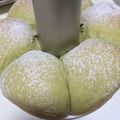 クック8I44WB☆'s cooksnap of when they made レンジ発酵★クリスマスリースのちぎりパン.