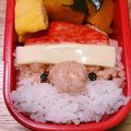 jarikitch's cooksnap of when they made キャラ弁♪クリスマス☆サンタさんお弁当.