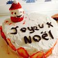 rose3020's cooksnap of when they made クリスマスケーキに♪イチゴのサンタさん.