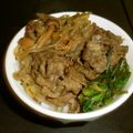 Hirarinn☆'s cooksnap of when they made ピリ辛☆牛肉とゴボウの牛丼.
