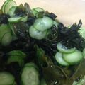 まゆ。神戸の女のこ's cooksnap of when they made 材料これだけ！きゅうりとわかめの酢の物.
