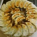 Hirarinn☆'s cooksnap of when they made うちの自慢の野菜たっぷり餃子♡.
