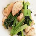barahimeno's cooksnap of when they made 鶏もも肉と小松菜の塩麹炒め.
