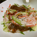 myukitty's cooksnap of when they made ＊もずくとかにかまの酢の物＊.