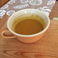 whitebear's cooksnap of when they made カレーと生姜のココナッツミルクスープ.
