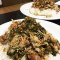 うめしょこ's cooksnap of when they made ご飯がススム♪豚肉高菜丼　.