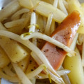 白猫同盟's cooksnap of when they made 簡単☆もやしとじゃがいもの炒め物.