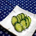 ｍａｒｉ♪'s cooksnap of when they made 塩麹DEきゅうりの簡単浅漬け.