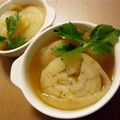 BiwacoJune's cooksnap of when they made 新玉ねぎ☆丸ごとコンソメスープ.