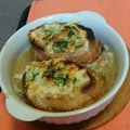 川村修一's cooksnap of when they made あんにゃのオニオングラタンスープ♡.