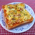 さやねぇ☆'s cooksnap of when they made ちょっと贅沢な朝食☆エッグチーズトースト.