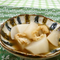 赤い電話's cooksnap of when they made 大根と油揚げのオイスターソース煮込み.