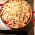 じゅんつよ7's cooksnap of when they made 簡単☆ルクルーゼで豚肉と白菜の重ね蒸し.
