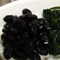 クックWXCWMA☆'s cooksnap of when they made おせちだけではない～♪黒豆煮.