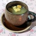 kururin18's cooksnap of when they made シンプルの王道☆オニオンスープ.