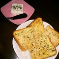 狐ト白ノ曼珠沙華＊'s cooksnap of when they made 簡単でリッチ！？ガーリックトースト.