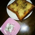 狐ト白ノ曼珠沙華＊'s cooksnap of when they made 簡単でリッチ！？ガーリックトースト.