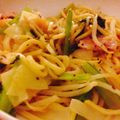 すみっこ2011's cooksnap of when they made レモンが香る♪エスニック風塩焼きそば.