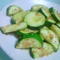 こひよこ's cooksnap of when they made はまる！ズッキーニのにんにく炒め.