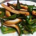 mocomosan's cooksnap of when they made 簡単☆美味★味付けイカとししとうの炒め物.