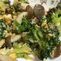 bmbmちゃん's cooksnap of when they made ブロッコリーと玉子の中華炒め.