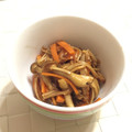 ♪りぼん♪'s cooksnap of when they made にんじんとえのきの味噌炒め.