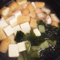 るっちっち♪'s cooksnap of when they made 鶏肉と油揚げの塩こうじ鍋.
