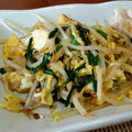 シャア専用料理長's cooksnap of when they made もやしとにらと卵の中華風炒め.
