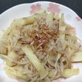 COOK884's cooksnap of when they made 糸こんにゃくとじゃがいもとツナの鰹節炒め.