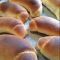 たろべえ2000's cooksnap of when they made *ホームベーカリーで塩パン*.