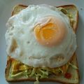 ぽよぽよちぃ's cooksnap of when they made ボリュームＵＰ！目玉焼きトースト★②.