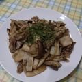 ラリー＆サラ's cooksnap of when they made 簡単キノコのガーリックソテー.