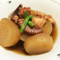 まーたー☆'s cooksnap of when they made 大根とたこの煮物.